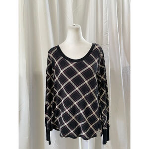 Women's Victoria's Secret Plaid Long Sleeve Tee M Black Pink
